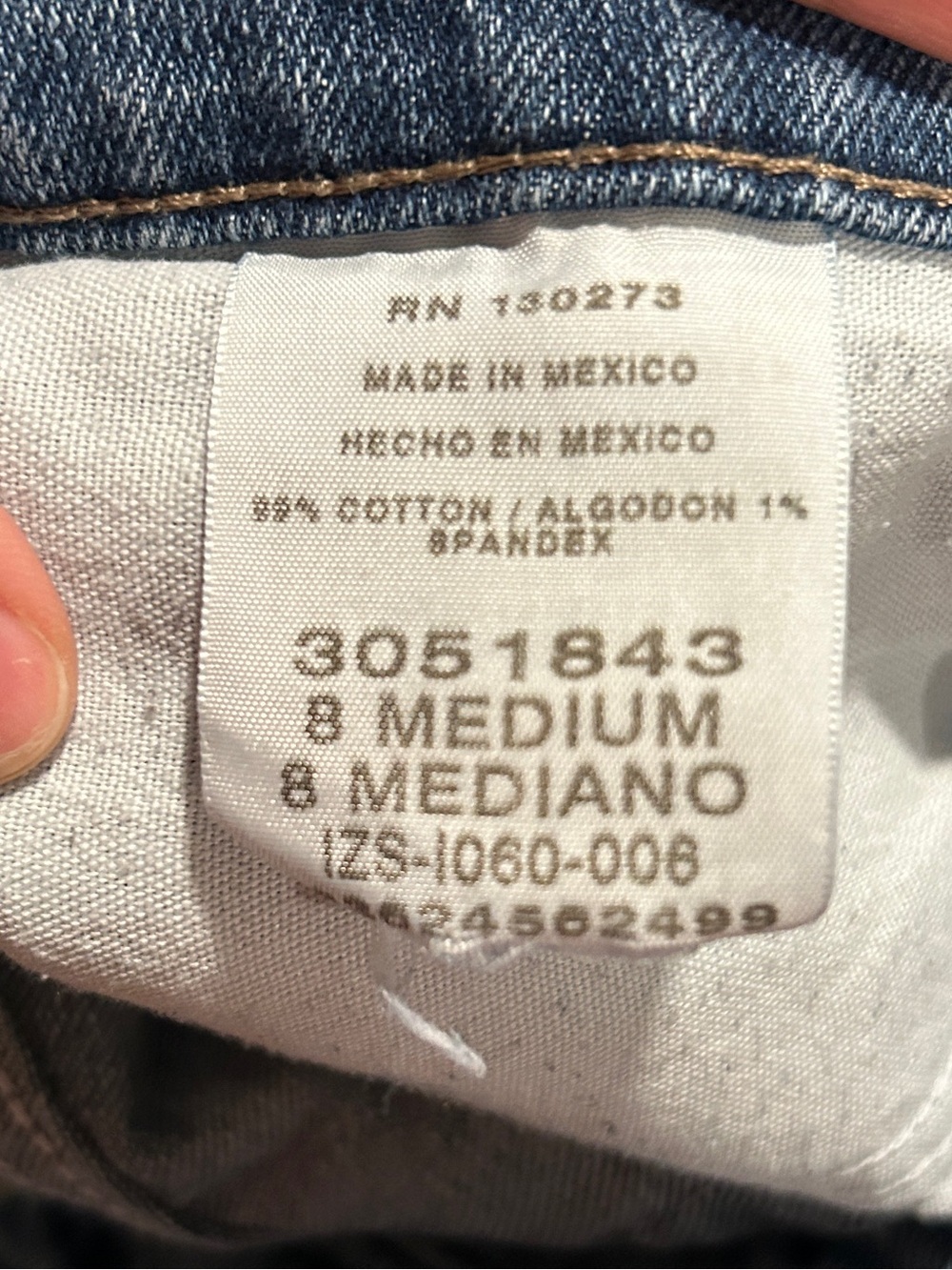 2 Woman’s Jeans, Dark Blue and Light Blue – Classic Straight Fit - Picture 6 of 6